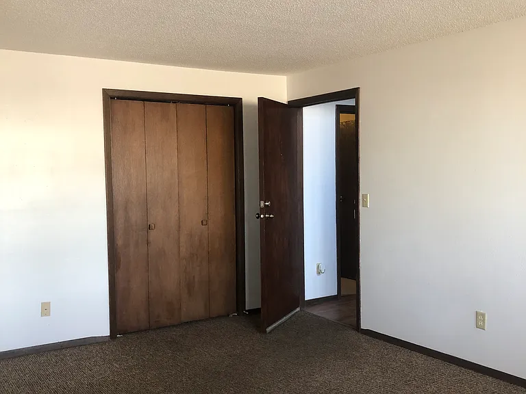 228 S Garfield Ave #4 — Photo 2