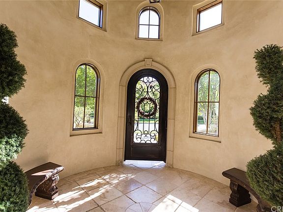 5th image of 25552 Oak Meadow Dr