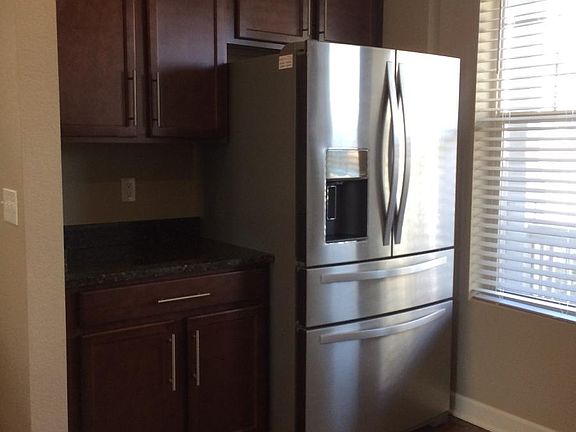 4th image of 8031 E 54th Dr