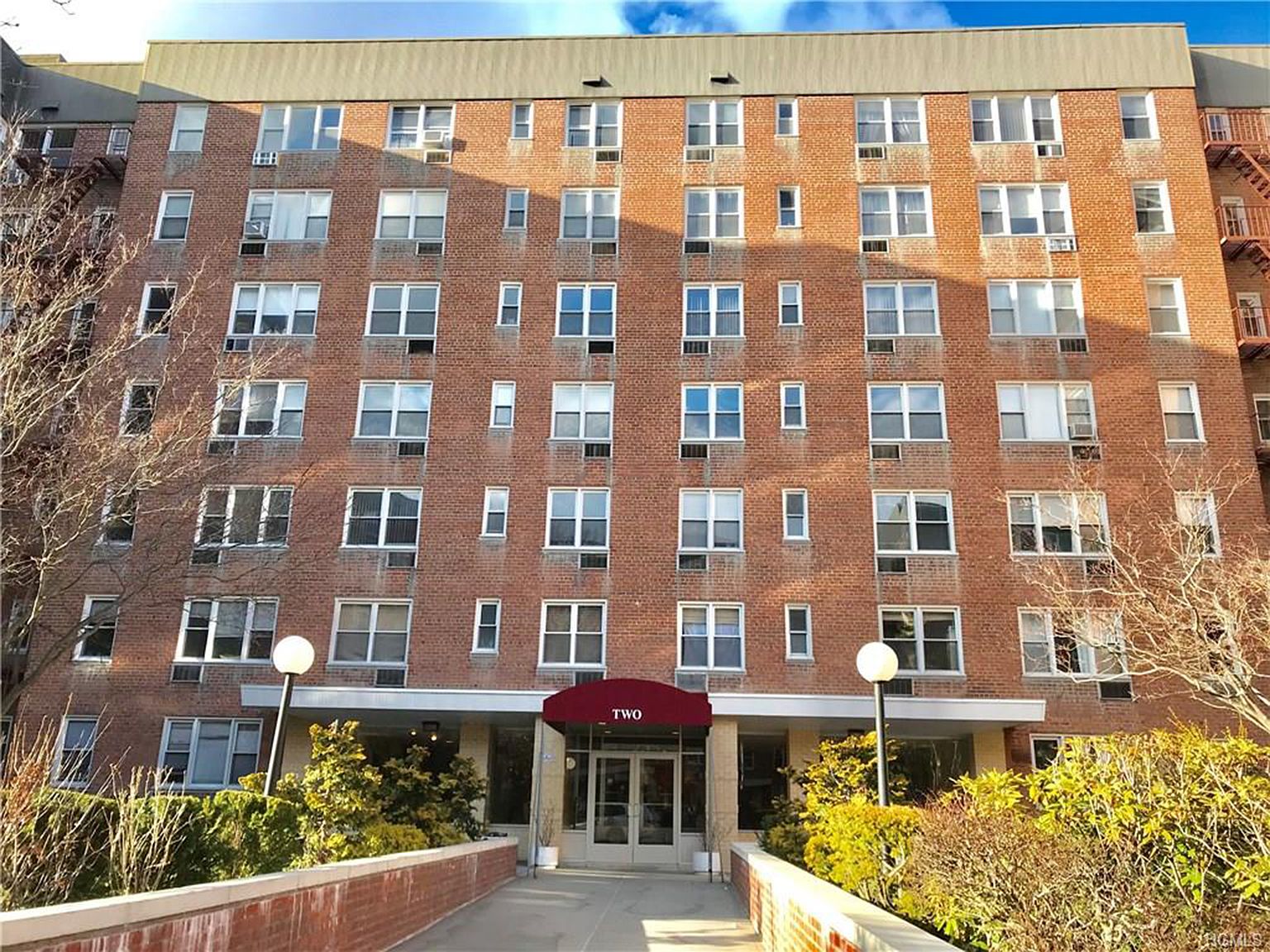 2 Sadore Ln APT 1F, Yonkers, NY 10710 Zillow