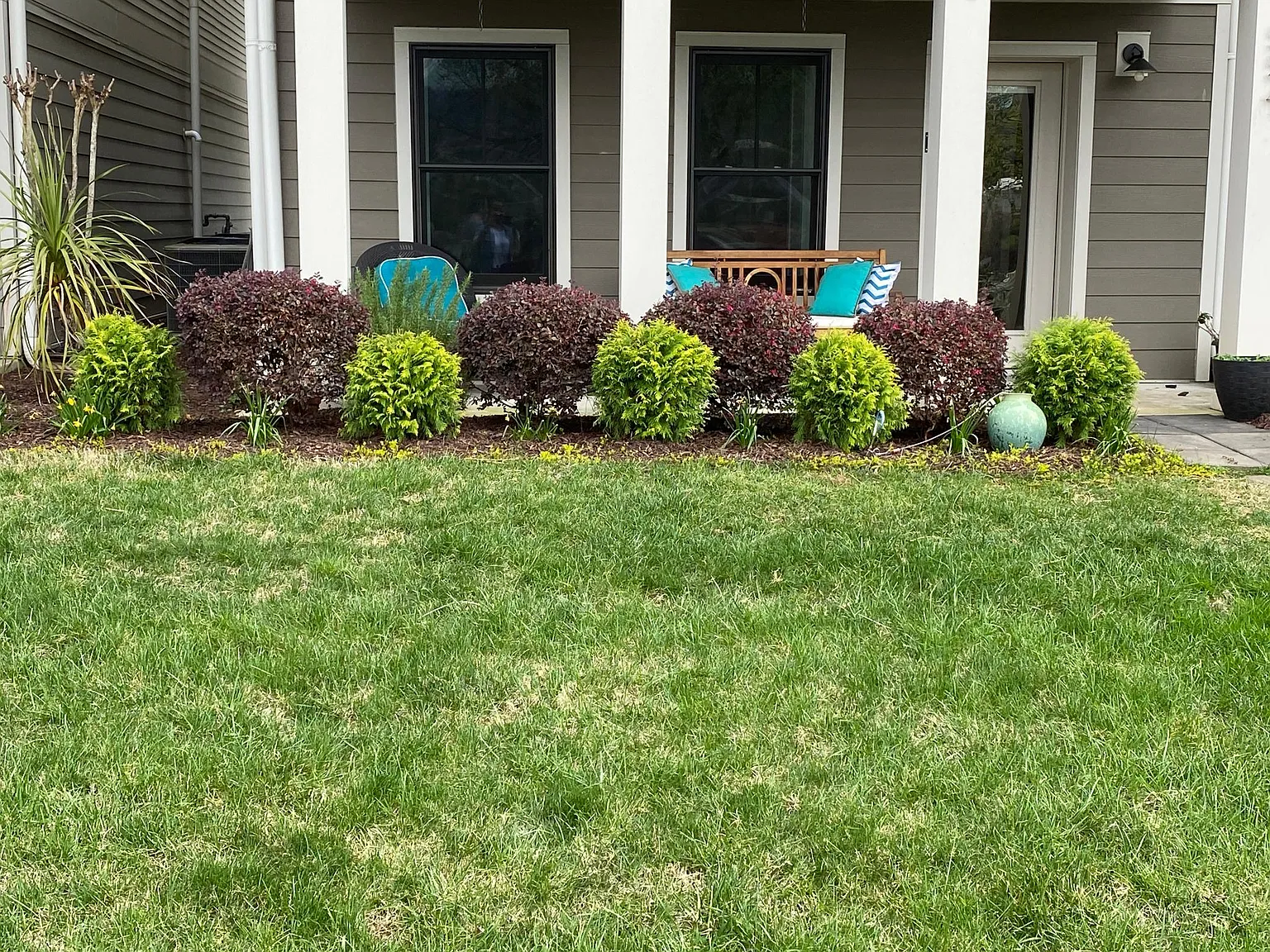 4 bed, 2900 sqft, $3,800 — Photo 2