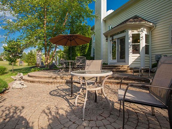 4th image of 5855 Harrow Glen Ct