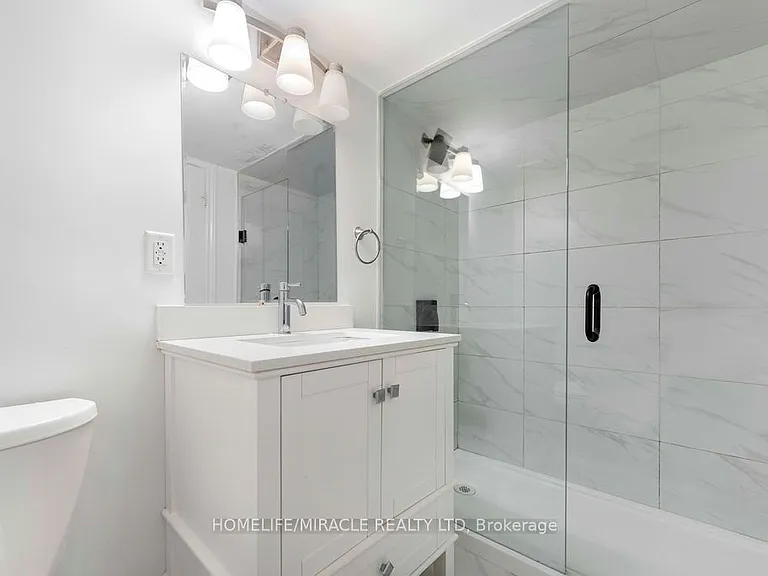 1330 Aldergrove Dr #BASEMENT — Photo 13