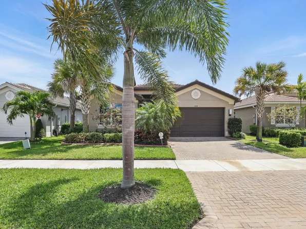 11104 SW Carriage Hill Lane, Port St Lucie, FL 34987