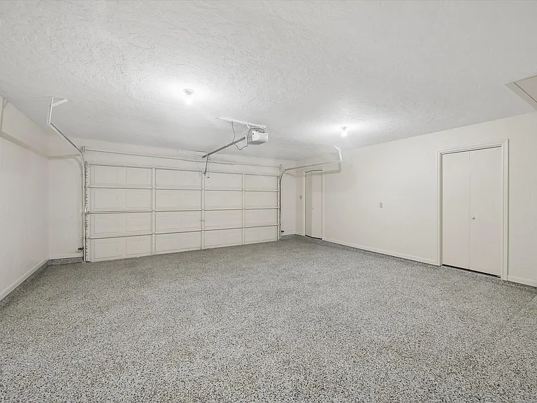 6511 Pauma Dr — Photo 26
