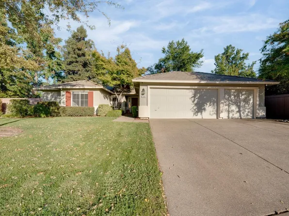 2139 Gold Claims Ct, Gold River, CA 95670