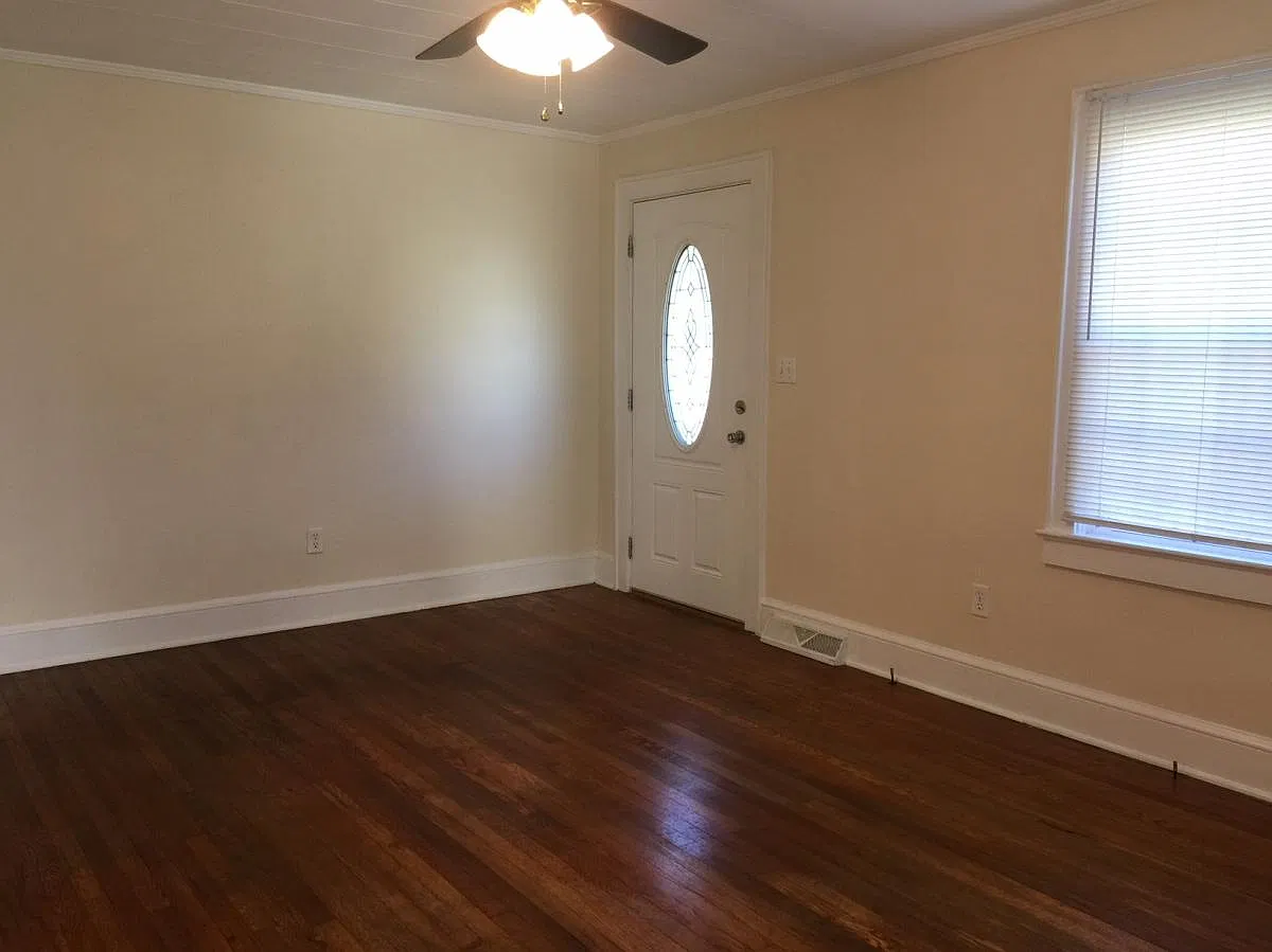 2 bed, 1100 sqft, $1,495 — Photo 3