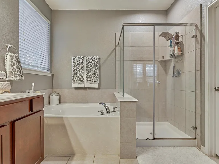 204 Forest Peak Way — Photo 21
