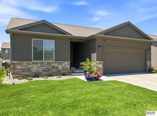 2714 N 202nd St, Elkhorn, NE 68022