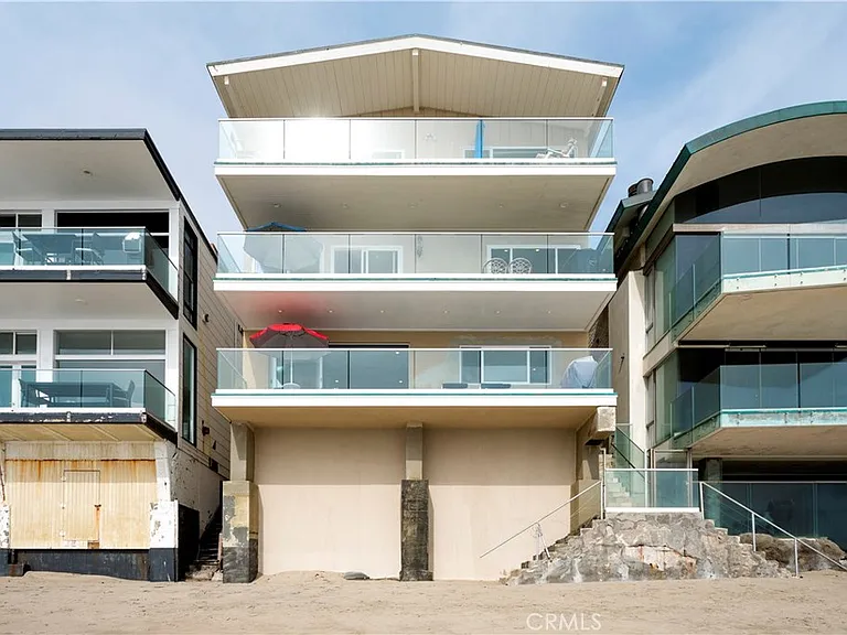 1249 Ocean Front #C — Photo 14