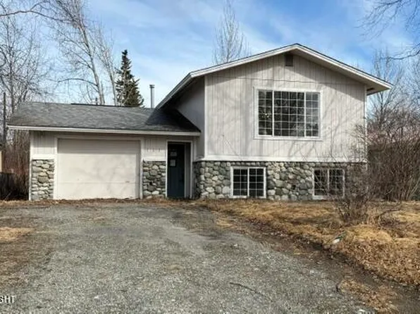 111 W Auklet Ave, Palmer, AK 99645