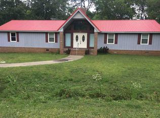 200 W Broad St, Iva, SC 29655