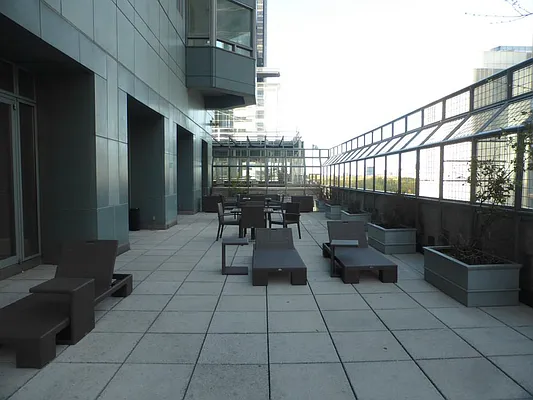 Rented by Barlavi Inc. | media 50