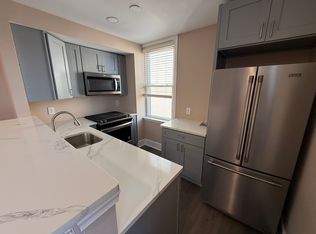 2423 E Allegheny Ave FLOOR 3, Philadelphia, PA 19134