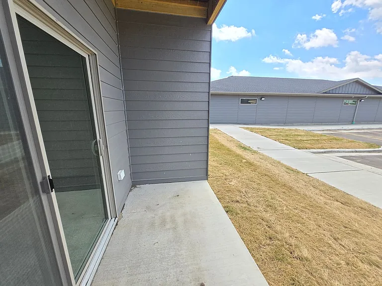 Home - Field Apartments I — Photo 134