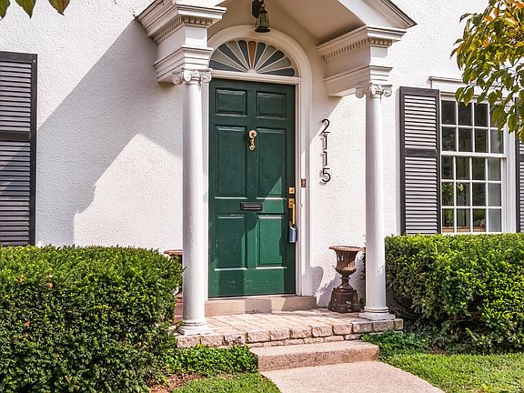 4th image of 2115 Village Dr