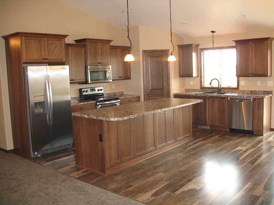 2nd image of 1130 W Lasalle Dr