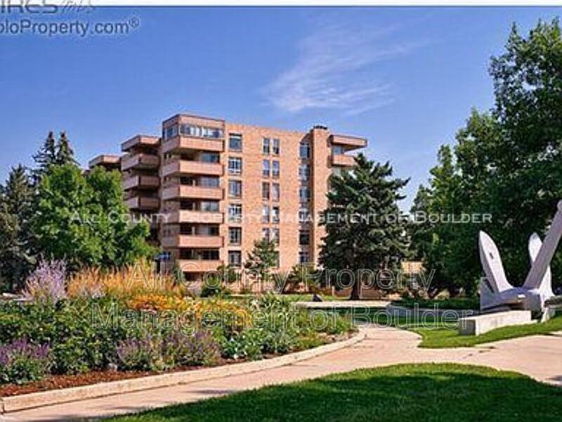 1st image of 500 Mohawk Dr APT 504