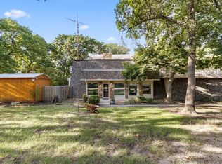 272 Raintree Rd, Bells, TX 75414