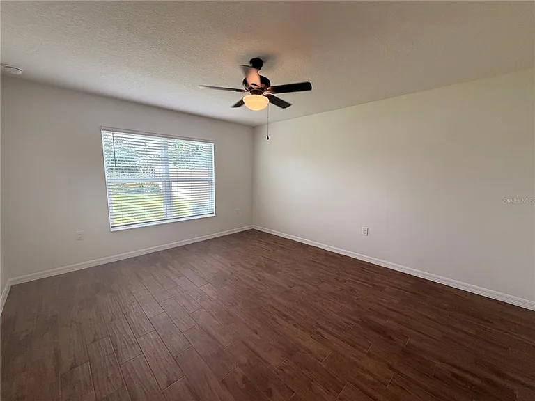 3063 Sanctuary Dr — Photo 15