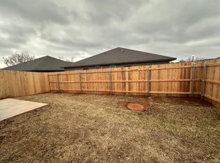 7620 Wildflower Road & Pleasant Valley Rd, Oklahoma City, OK 73151