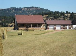 831 Mona Rd, Alva, WY 82711