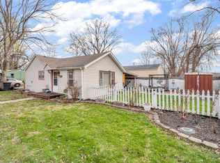 140 W South St, Mooresville, IN