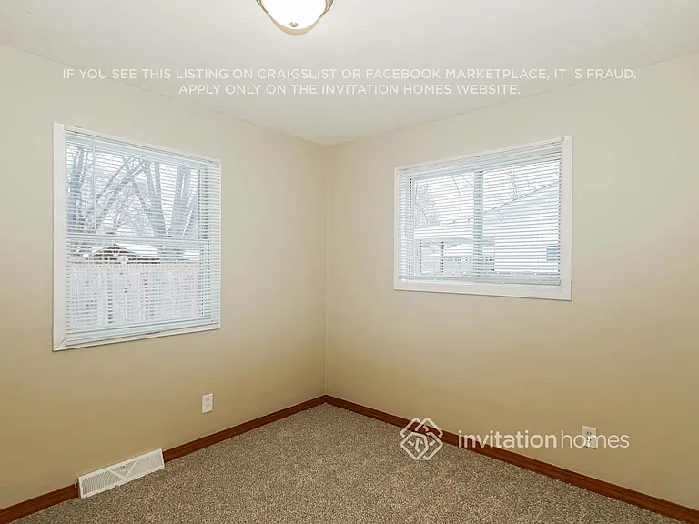 2273 Sierra Dr — Photo 11