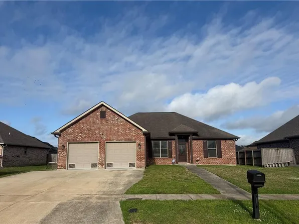 418 Lakewood Dr, Luling, LA 70070