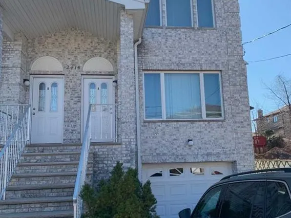 2414 Leighton Street image 1 of 5