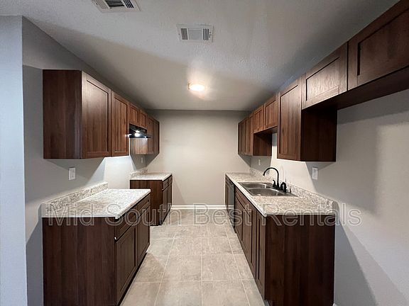 5th image of 4279 Coventry Dr