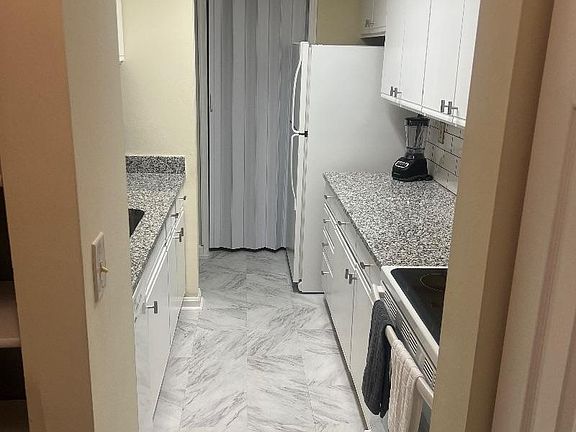 4th image of 202 Juneberry Way Unit 2A