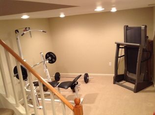 376 Stony Brook Dr, Bridgewater, NJ 08807