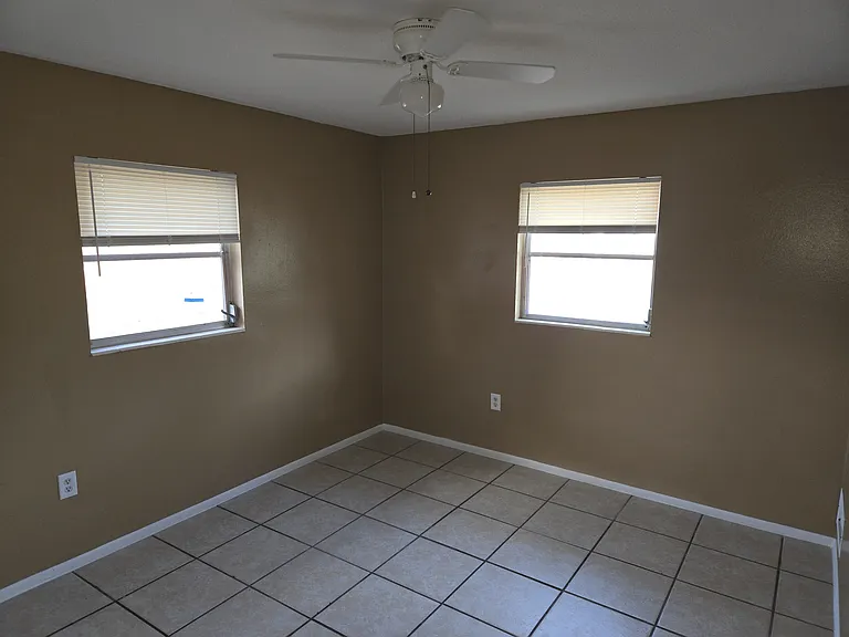 2505 25th Avenue Dr W — Photo 13