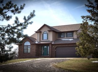 28855 E Northrup Rd, Trivoli, IL 61569