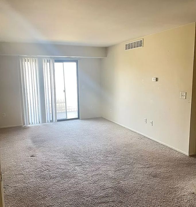 1st image of 1493 E Chateau Vert St E APT B