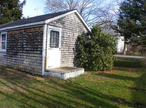 2nd image of 110 Weeden Rd