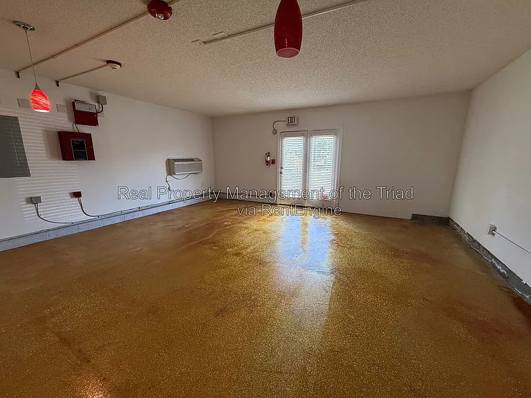 809 Topsail Dr — Photo 17