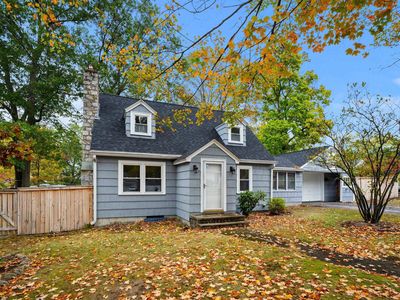 24 Fairbanks Street, Manchester, NH, 03102