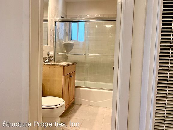 3rd image of 1610 Vallejo St #1608