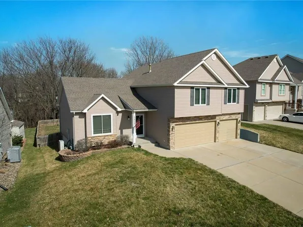 12935 Ridgeview Dr, Platte City, MO 64079