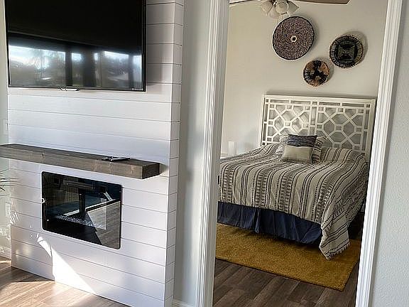 5th image of 7360 Cloister Dr #7360