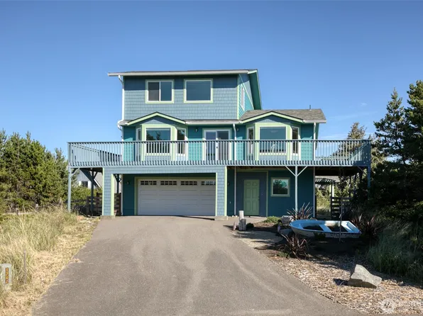 732 Alcade Court SW, Ocean Shores, WA 98569