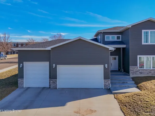 1473 15th St W, Dickinson, ND 58601