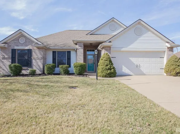 7200 Greenlake Dr, Evansville, IN 47711