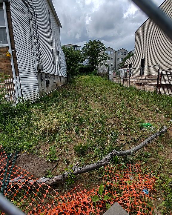 2nd image of 168 Randolph Ave