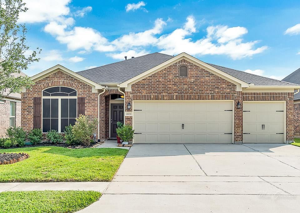 1st image of 19026 Sweet Springs Ln