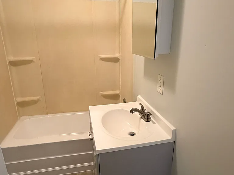 117 Walnut St #1 — Photo 12