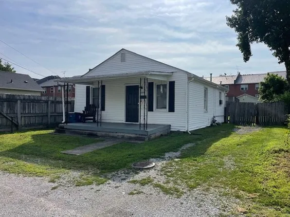 308 Beech St, Falmouth, KY 41040