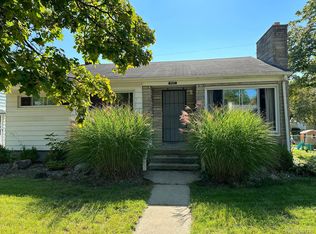 3802 Delaware Ave, Flint, MI 48506